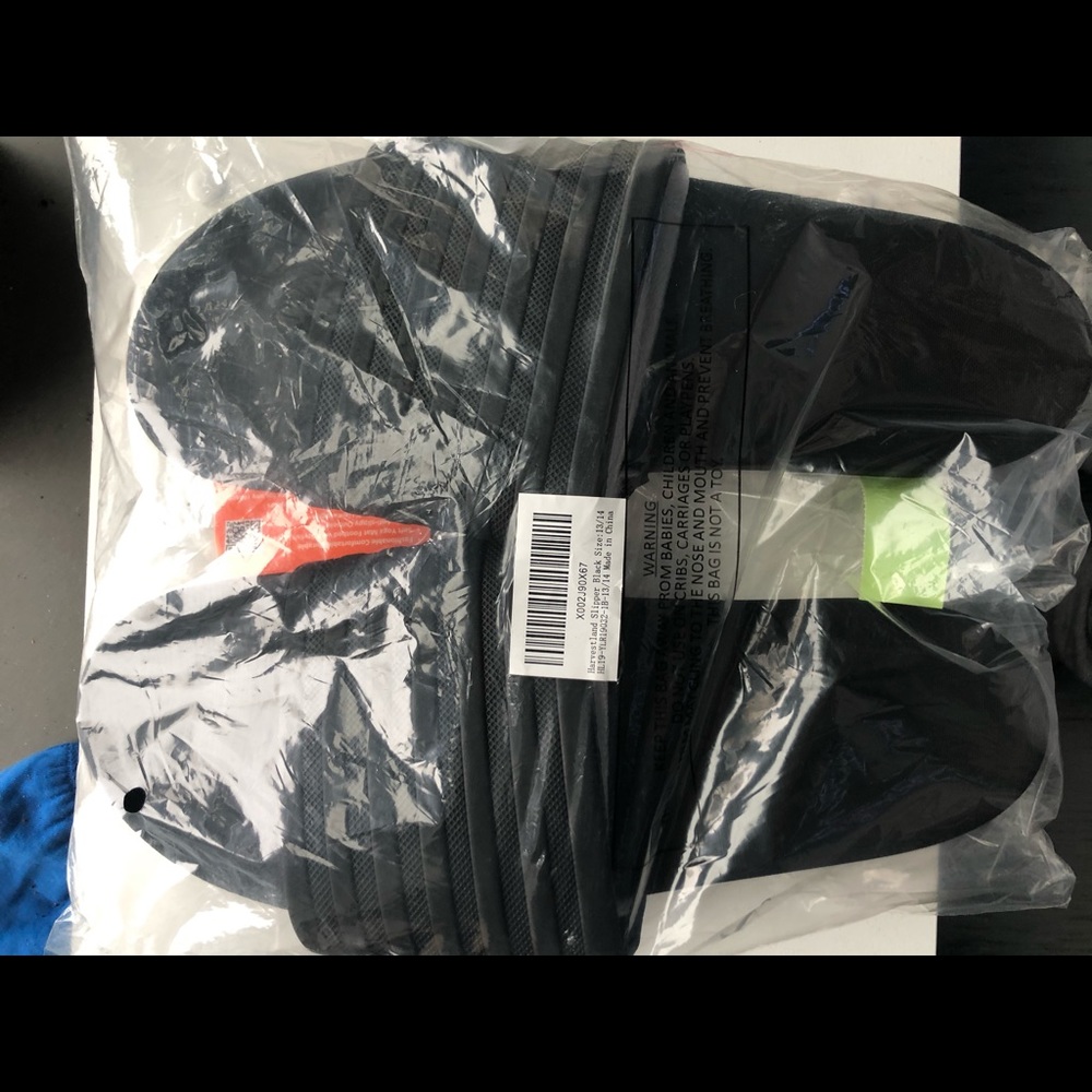 Harvest land slides black 13-14